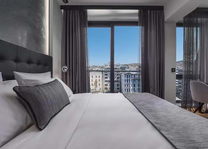 No 15 Ermou Hotel